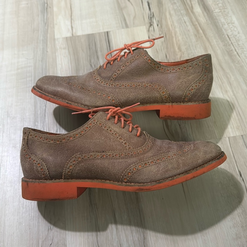 Womens Cole Haan wingtip sz. 8
